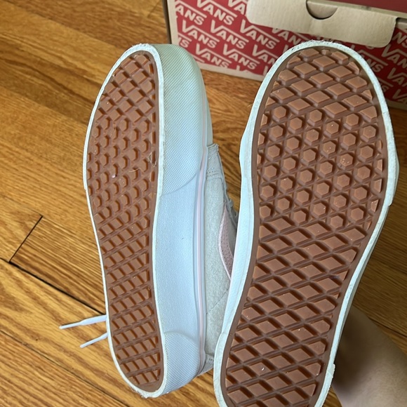 Vans sk8 hi platform sneakers in white lined in pink women size 7 EUC - Picture 4 of 11